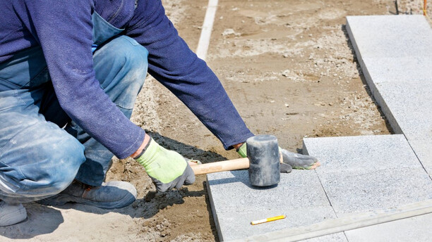 A kerti járólap megfelelő kiválasztása és elhelyezése