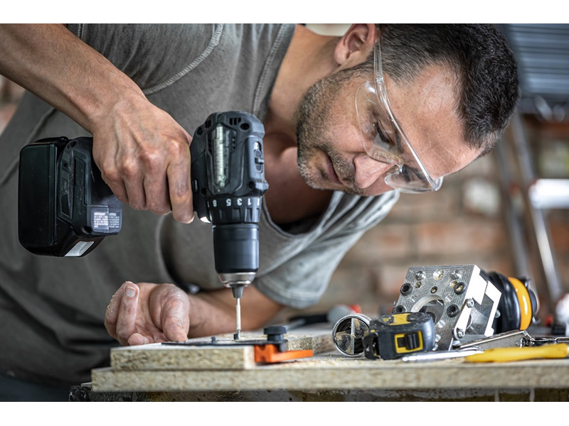 ezekre a gépi szerszámokra lesz szükségetek a barkácsműhelyben ezekre a gépi szerszámokra lesz szükségetek a barkácsműhelyben