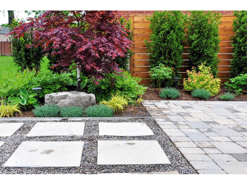 Kerti lap vagy térkő Kerti lap vagy térkő