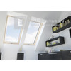 Fakro FTP-V U4 FSC Billenő fa tetőablak, 3 rétegű üveggel méret: 01, 55x78 cm Fakro FTP-V U4 FSC Billenő fa tetőablak, 3 rétegű üveggel méret: 01, 55x78 cm