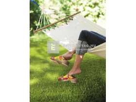 Béta-Floor Diamond PU műfű, 4 m tekercsszél. Béta-Floor Diamond PU műfű, 4 m tekercsszél.