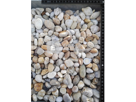 Scherf folyami kavics színes 16-32 mm, 25 kg Scherf folyami kavics színes 16-32 mm, 25 kg