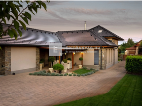 Terrán Generon napelemes tetőcserép Terrán Generon napelemes tetőcserép