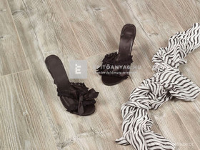 SWISS KRONO Blackpool Downing tölgy laminált padló 10 mm SWISS KRONO Blackpool Downing tölgy laminált padló 10 mm