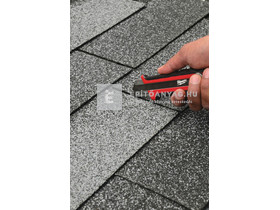 Milwaukee törhető pengés kés 7 szelvényes 25 mm Milwaukee törhető pengés kés 7 szelvényes 25 mm