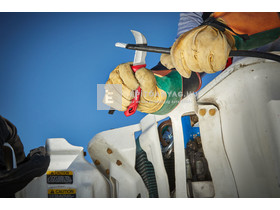 Milwaukee Hawkbill fix pengéjű kés Milwaukee Hawkbill fix pengéjű kés