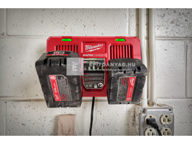 Milwaukee M18DFC M18™ duál gyorstöltő Milwaukee M18DFC M18™ duál gyorstöltő