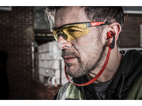 Milwaukee védőszemüveg sárga, párásodásmentes Milwaukee védőszemüveg sárga, párásodásmentes