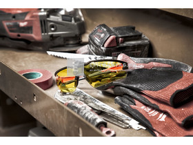 Milwaukee védőszemüveg sárga, párásodásmentes Milwaukee védőszemüveg sárga, párásodásmentes