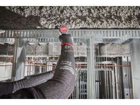 Milwaukee vágásbiztos alkarvédő, E szint, 45 cm Milwaukee vágásbiztos alkarvédő, E szint, 45 cm