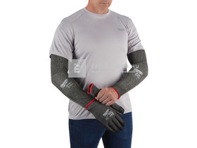 Milwaukee vágásbiztos alkarvédő, E szint, 45 cm Milwaukee vágásbiztos alkarvédő, E szint, 45 cm