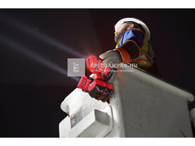 Milwaukee M18UBL-0 M18 LED helyszínmegvilágító lámpa Milwaukee M18UBL-0 M18 LED helyszínmegvilágító lámpa