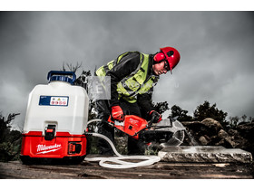 Milwaukee M18BPFP-WST M18 Switch Tank vízpermetező tartály, 15 l Milwaukee M18BPFP-WST M18 Switch Tank vízpermetező tartály, 15 l