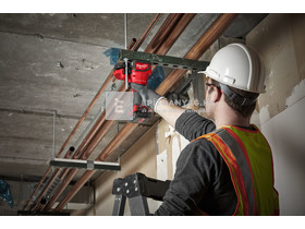 Milwaukee M18BLTRC-0X M18 szénkefe nélküli menetesszár vágó Milwaukee M18BLTRC-0X M18 szénkefe nélküli menetesszár vágó