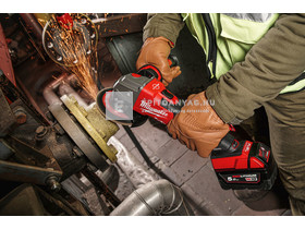 Milwaukee M18FSAGV125XB-0X változtatható sebességű sarokcsiszoló