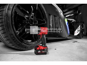 Milwaukee M18FMTIW2F12-502X M18 FUEL™ közepes nyomatékú ütvecsavarozó biztosítógyűrűvel Milwaukee M18FMTIW2F12-502X M18 FUEL™ közepes nyomatékú ütvecsavarozó biztosítógyűrűvel