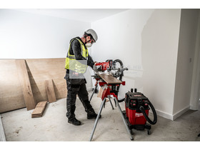 Milwaukee M18F2VC23L-0 akkumulátoros nedves-száraz porszívó Milwaukee M18F2VC23L-0 akkumulátoros nedves-száraz porszívó