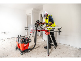 Milwaukee M18F2VC23L-0 akkumulátoros nedves-száraz porszívó Milwaukee M18F2VC23L-0 akkumulátoros nedves-száraz porszívó