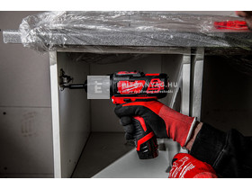 Milwaukee M12BDD-201C fúró-csavarozó