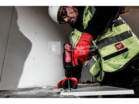 Milwaukee M12BDD-201C fúró-csavarozó