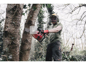 Milwaukee M18FCHS35-0 Fuel láncfűrész 35cm Milwaukee M18FCHS35-0 Fuel láncfűrész 35cm