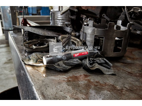 Milwaukee L4TMLED-301 USB újratölthető zseblámpa, 1100 lumen Milwaukee L4TMLED-301 USB újratölthető zseblámpa, 1100 lumen