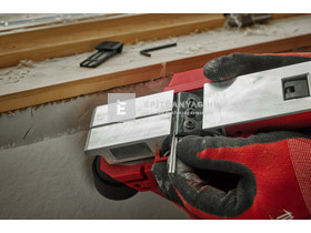 Milwaukee M12BLP-0X akkus, szénkefe nélküli gyalu Milwaukee M12BLP-0X akkus, szénkefe nélküli gyalu