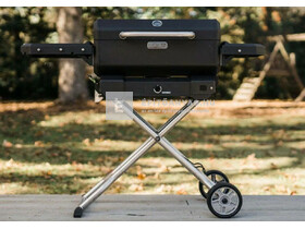 SpaTrend Masterbuilt hordozható faszenes grill állvánnyal SpaTrend Masterbuilt hordozható faszenes grill állvánnyal