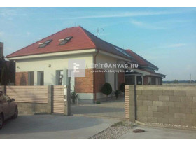 Bramac Római Novo Alapcserép rubinvörös Bramac Római Novo Alapcserép rubinvörös