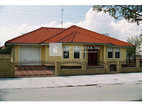 Bramac Római Protector alapcserép téglavörös Bramac Római Protector alapcserép téglavörös