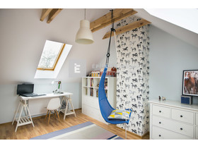 Fakro FTS-V U2 Billenő fa tetőablak, 2 réteg üveg, méret: 07, 78x140 cm Fakro FTS-V U2 Billenő fa tetőablak, 2 réteg üveg, méret: 07, 78x140 cm