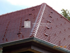 Creaton Róna Szegmensvágású alapcserép engóbozott rézvörös Creaton Róna Szegmensvágású alapcserép engóbozott rézvörös