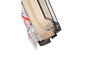 Roto WDF R45 H WD Fa billenő tetőablak,hőszig.csom,2r.üveg 7/9, 74x98 cm Roto WDF R45 H WD Fa billenő tetőablak,hőszig.csom,2r.üveg 7/9, 74x98 cm