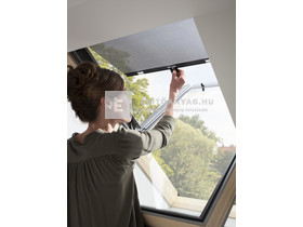 VELUX DOP 78x140 cm-es csomag: szürke fényzáró roló és fekete hővédő roló VELUX DOP 78x140 cm-es csomag: szürke fényzáró roló és fekete hővédő roló