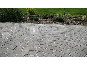 Semmelrock Arte Pest-Buda Kombi térkő íves kő platinaszürke 10 cm Semmelrock Arte Pest-Buda Kombi térkő íves kő platinaszürke 10 cm