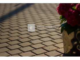 KK Kavics Róma Classic Térkő kocka homok 11,8x11,8 cm 6 cm KK Kavics Róma Classic Térkő kocka homok 11,8x11,8 cm 6 cm