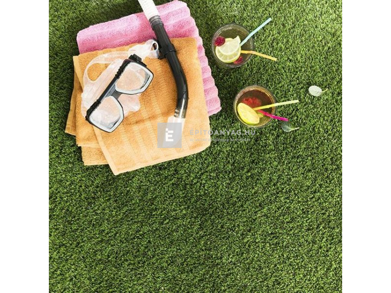 Béta-Floor Amazonas 38 műfű, 4 m tekercsszél.