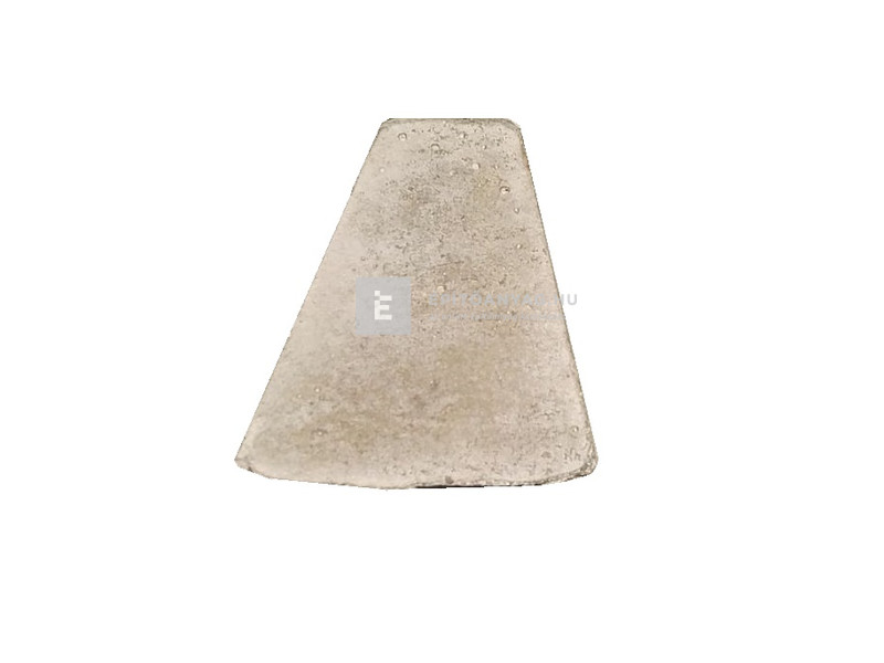 Beton kerítésoszlop 10x10x240 cm