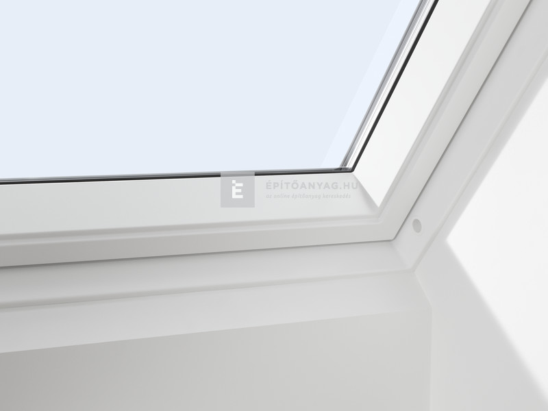 Velux GLU CK02 0061 Standard Plus Tetőtéri ablak felső kilinccsel, háromrétegű üveggel 55x78 cm