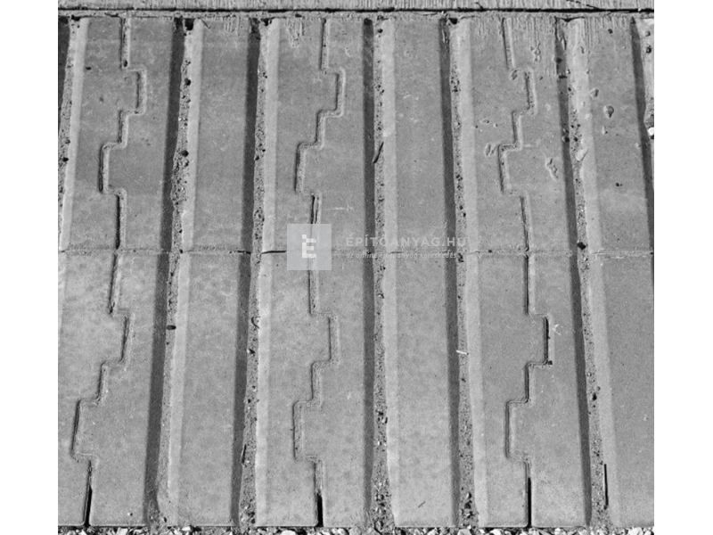 KK Kavics Óbuda LED világító térkő fehér 11,3x23x5,3 cm