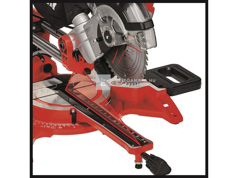 Scie à onglet radiale TC-SM 2531/2 U Scie à onglet radiale TC-SM 2531/2 U