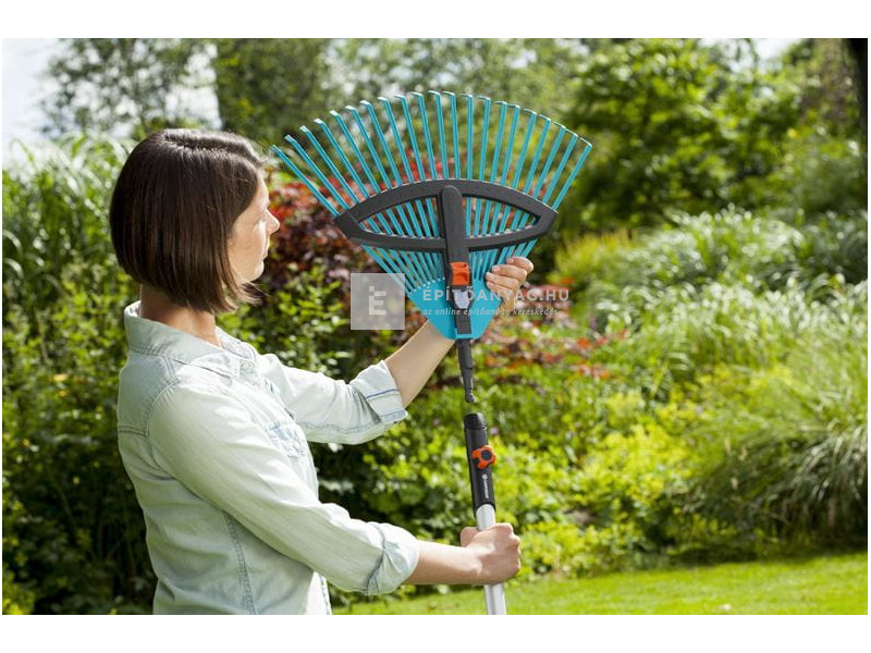 Gardena combisystem állítható műanyag lombseprű