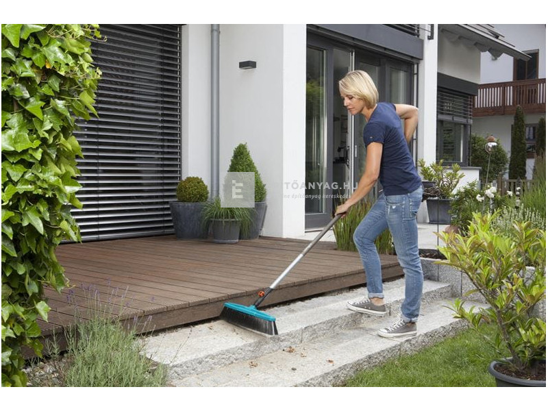 Gardena combisystem kerti seprű