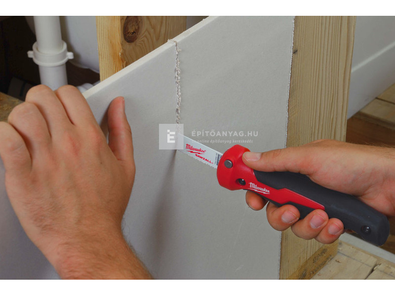 Milwaukee összecsukható egykezes kézifűrész