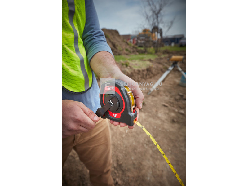 Milwaukee mérőszalag zárt házban 30m