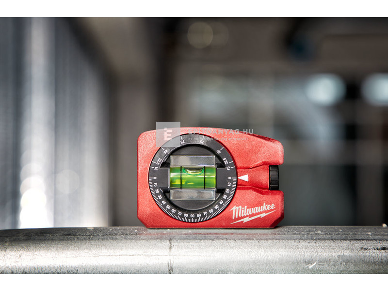 Milwaukee zseb vízmérték szögmérővel, mágneses, 8 cm