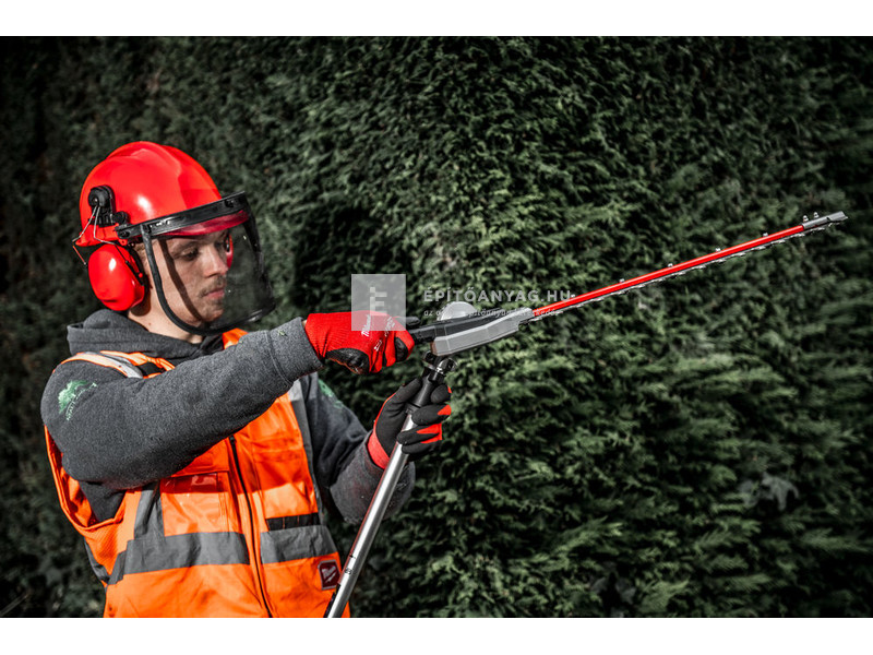 Milwaukee M18FOPH-HTA Quik-Lok sövényvágó adapter