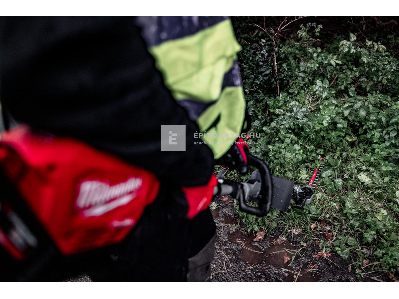Milwaukee M18FOPH-HTA Quik-Lok sövényvágó adapter