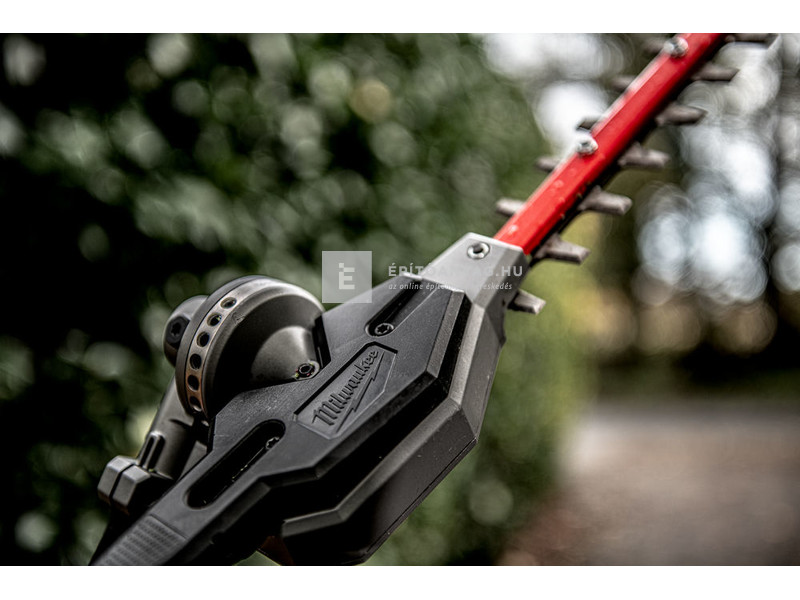 Milwaukee M18FOPH-HTA Quik-Lok sövényvágó adapter