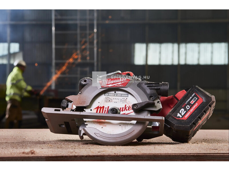 Milwaukee körfűrészlap hordozható gépekhez, fához, 184x5/8x2.1x40 ATB, 1 db